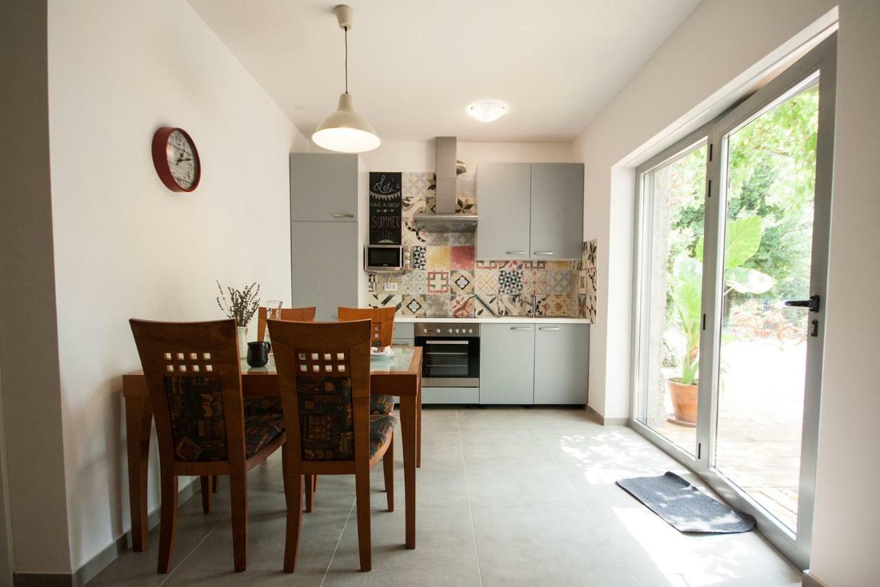Apartment Sofia Fiume Esterno foto